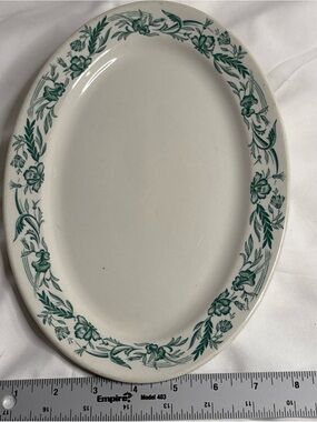Vintage 1950s Mayer China Marilyn Green 10.5” oval platter
